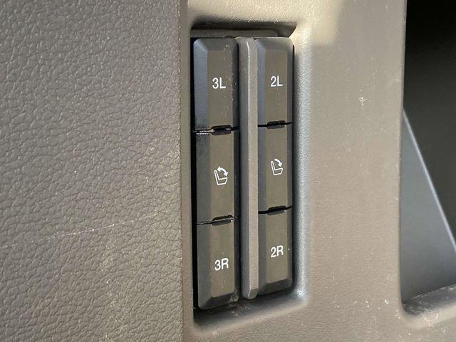 used 2021 Ford Expedition car, priced at $27,990