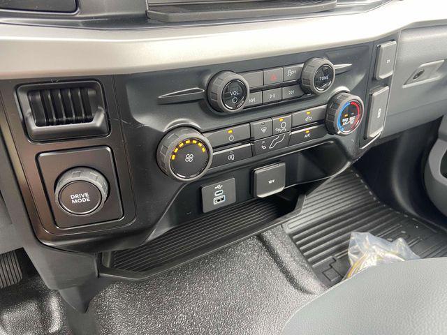 new 2025 Ford F-350 car, priced at $80,995