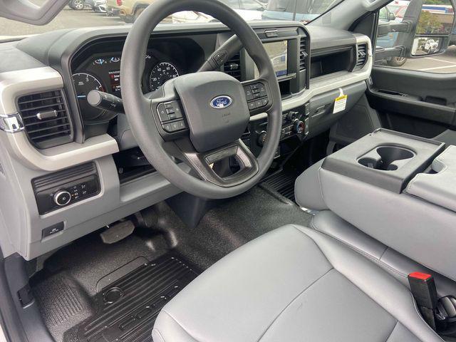 new 2025 Ford F-350 car, priced at $71,308