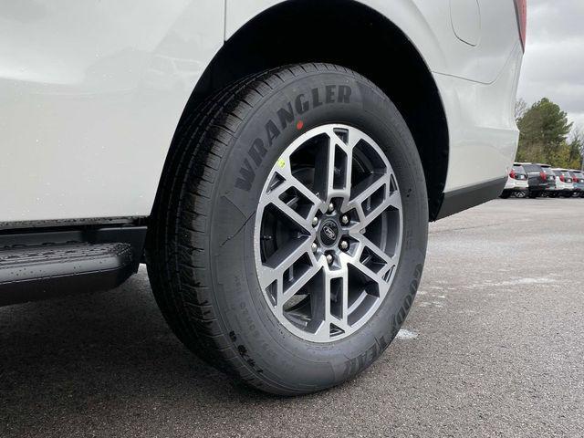 new 2025 Ford Expedition Max car, priced at $66,835