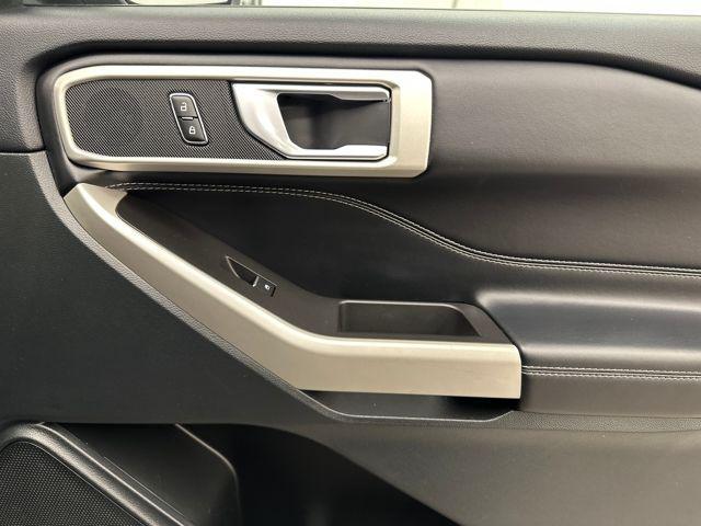 used 2023 Ford Explorer car, priced at $30,989