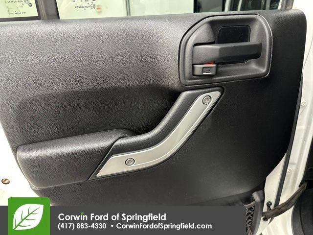 used 2015 Jeep Wrangler Unlimited car, priced at $20,365