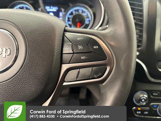 used 2020 Jeep Cherokee car, priced at $17,979