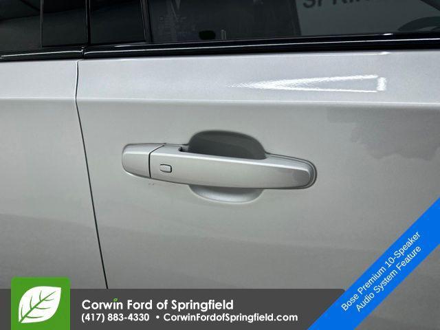 used 2020 Chevrolet Traverse car, priced at $21,218