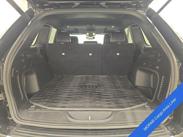 used 2021 Jeep Grand Cherokee car, priced at $26,274