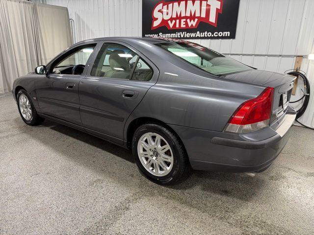 used 2004 Volvo S60 car, priced at $6,995