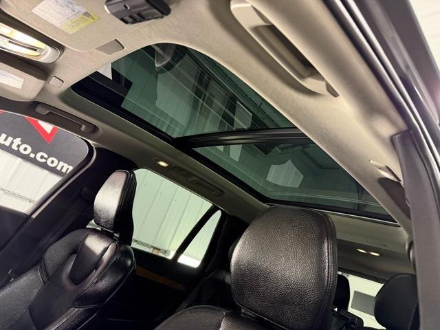 used 2023 Volvo XC90 car, priced at $35,142
