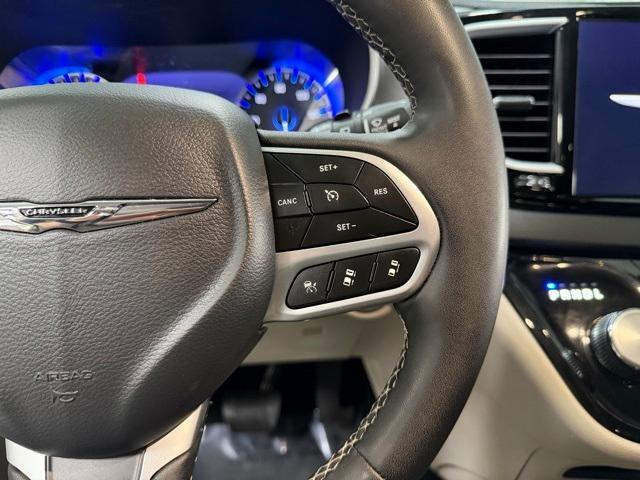 used 2024 Chrysler Pacifica car, priced at $26,995