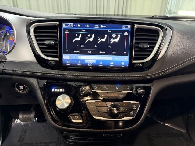 used 2021 Chrysler Pacifica car, priced at $24,393