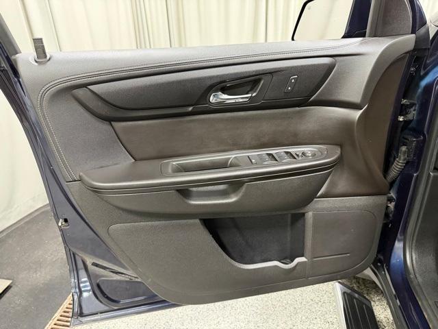 used 2017 Chevrolet Traverse car, priced at $12,995