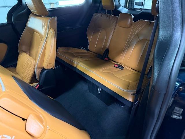 used 2023 Chrysler Pacifica Hybrid car, priced at $39,189