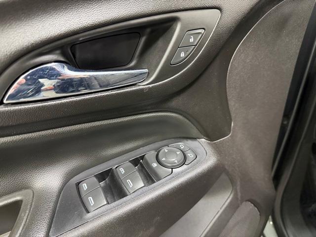 used 2020 Chevrolet Equinox car, priced at $18,290