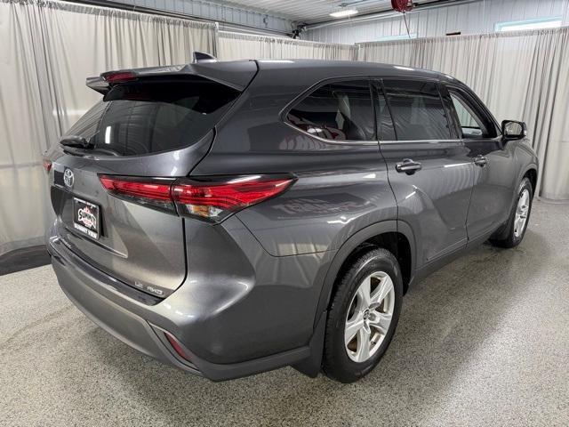 used 2020 Toyota Highlander car, priced at $22,206