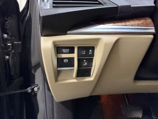 used 2018 Acura MDX car, priced at $18,348