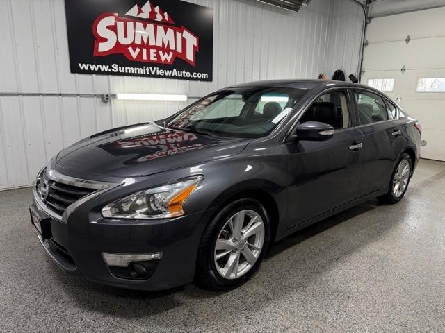 used 2013 Nissan Altima car, priced at $11,995