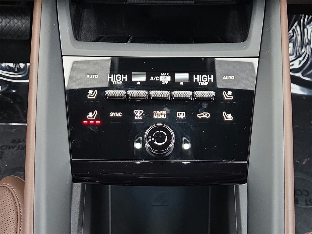 used 2025 Porsche Macan car, priced at $81,299