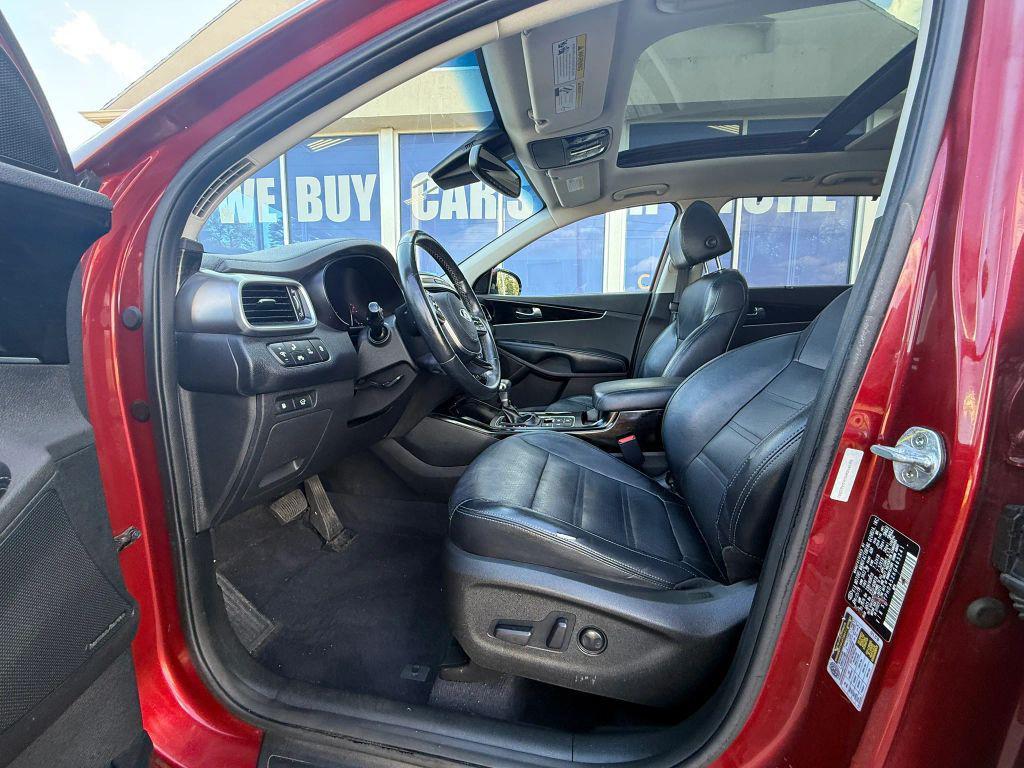 used 2019 Kia Sorento car, priced at $14,121
