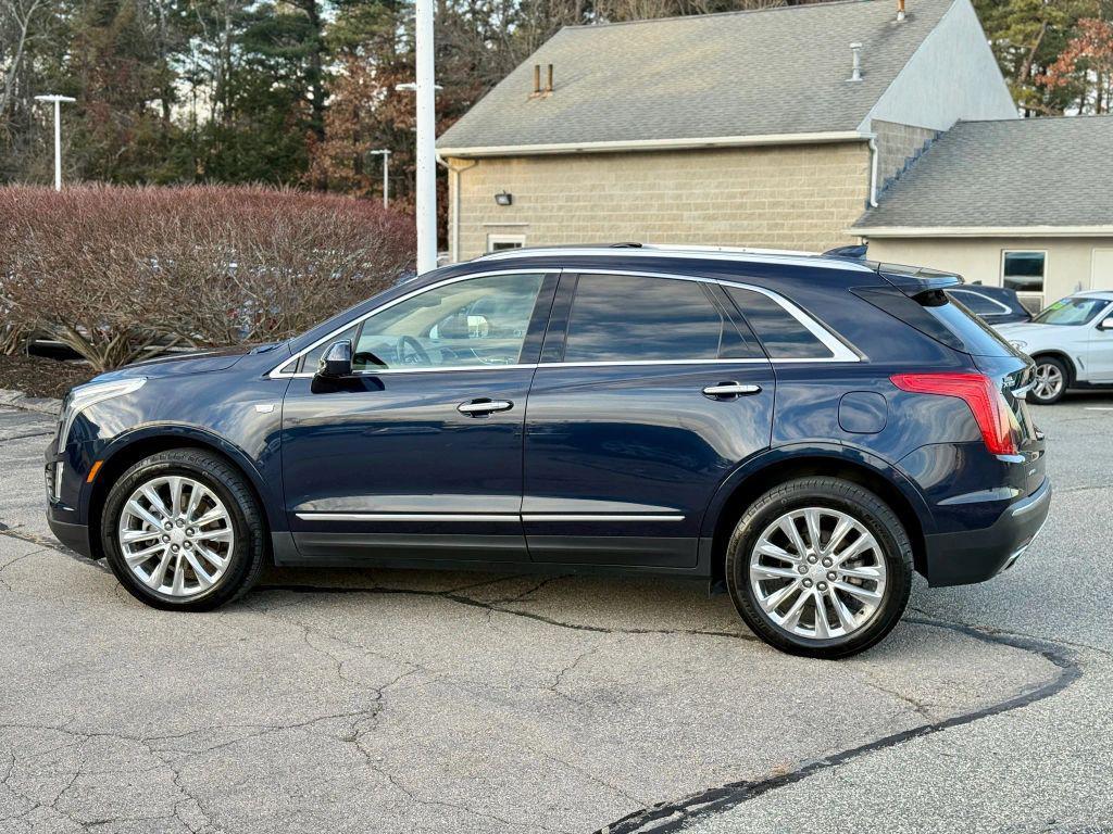 used 2017 Cadillac XT5 car, priced at $16,769