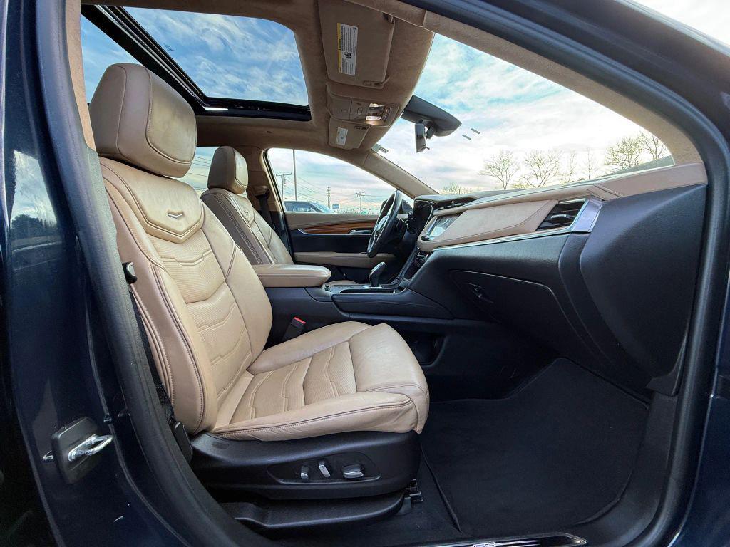 used 2017 Cadillac XT5 car, priced at $16,769