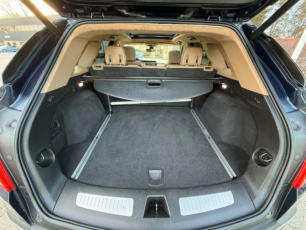 used 2017 Cadillac XT5 car, priced at $16,769