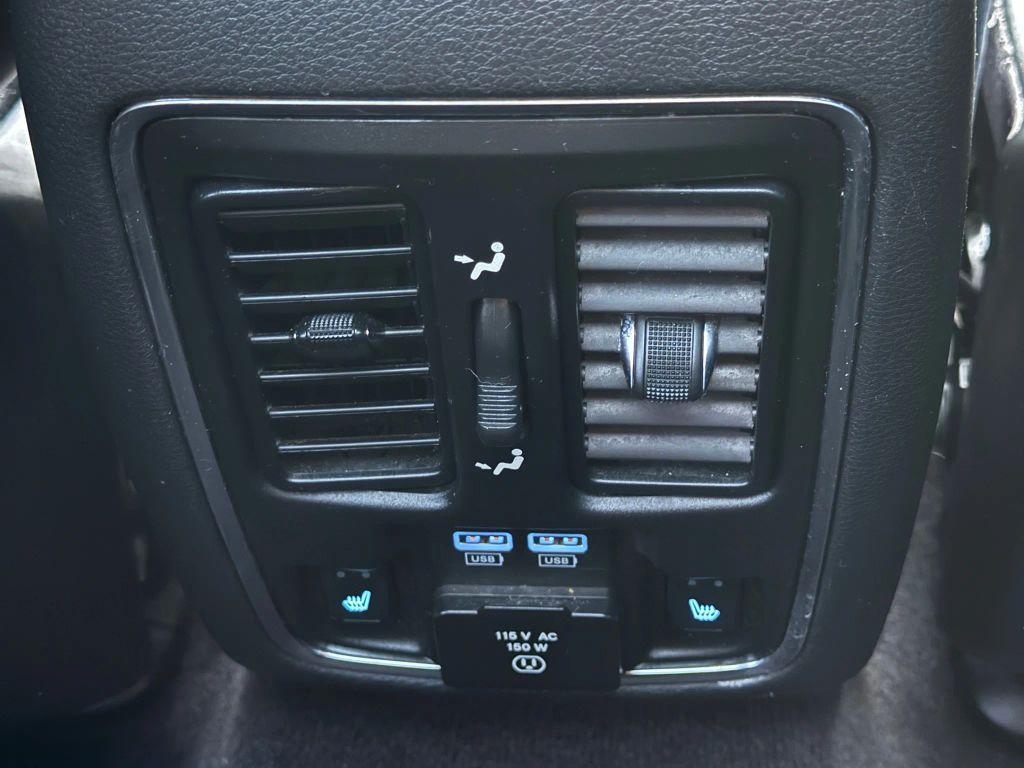 used 2017 Jeep Grand Cherokee car, priced at $14,317