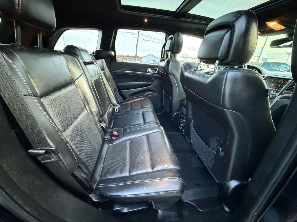 used 2017 Jeep Grand Cherokee car, priced at $14,317