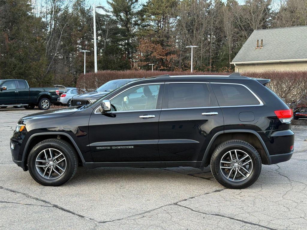 used 2017 Jeep Grand Cherokee car, priced at $14,317