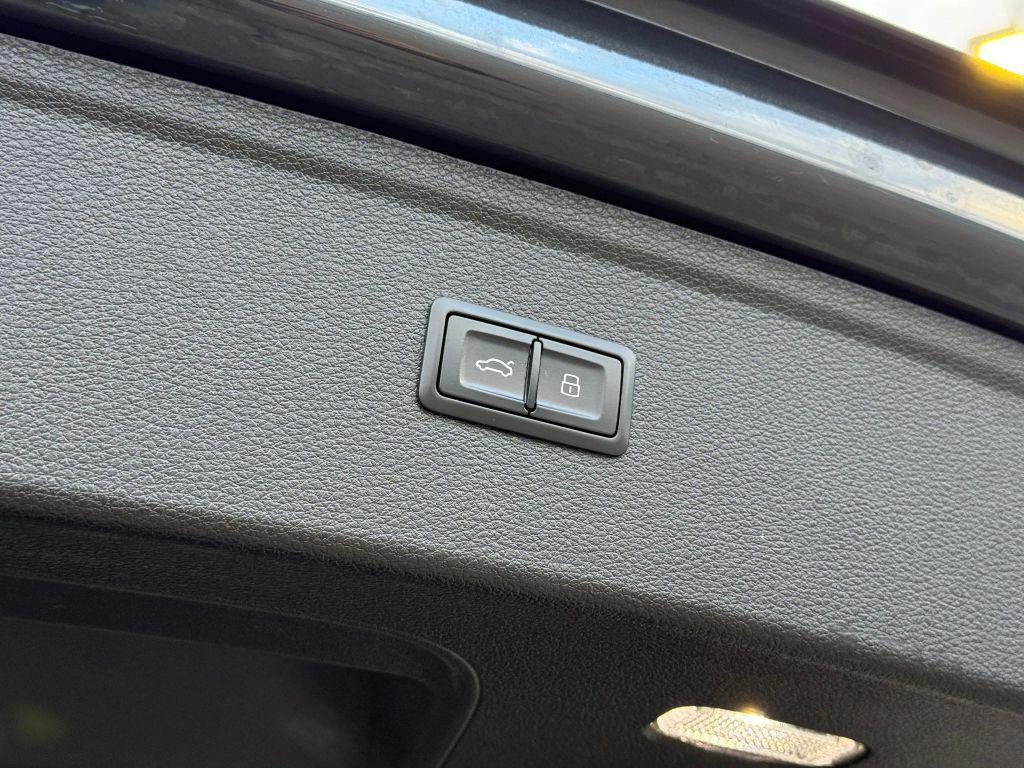 used 2018 Audi Q5 car, priced at $17,733