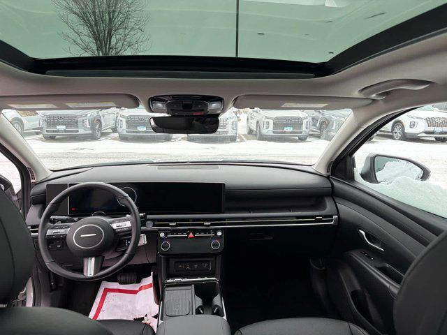 used 2025 Hyundai TUCSON Hybrid car, priced at $32,500