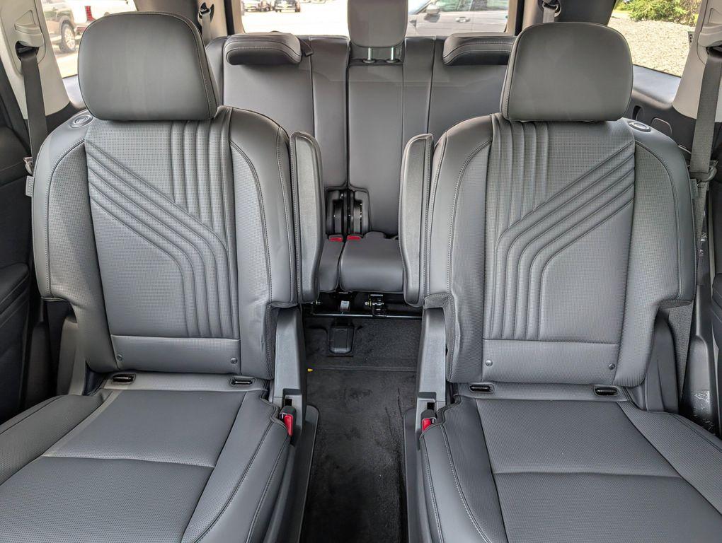 new 2026 Hyundai Palisade Hybrid car, priced at $51,985