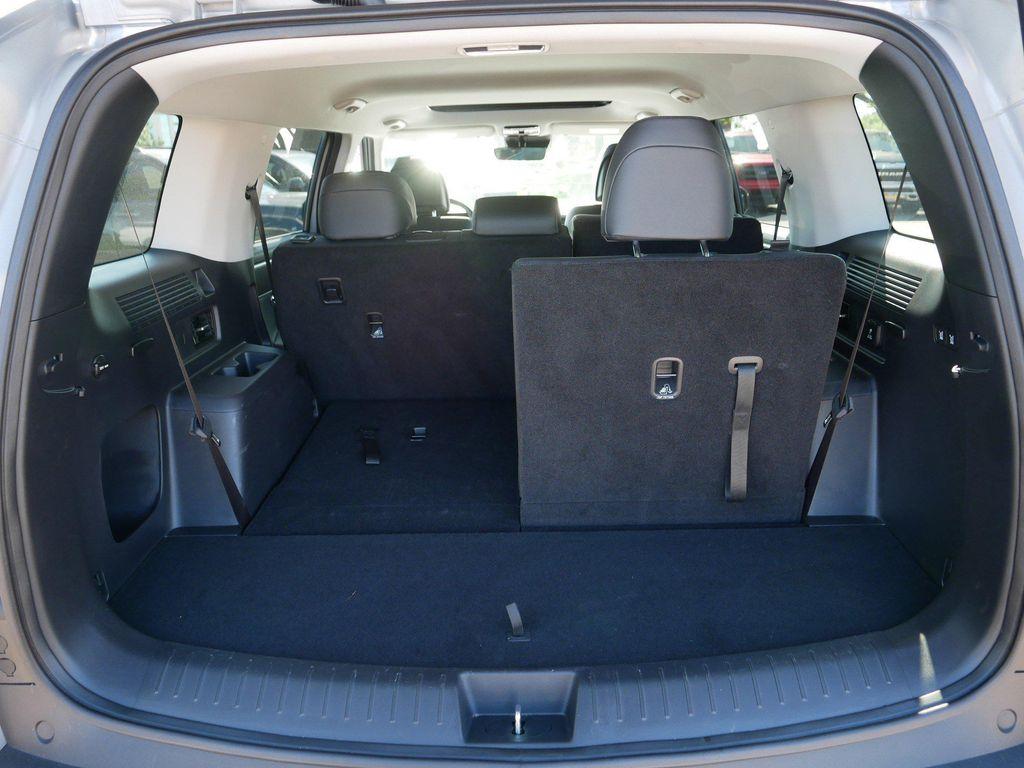 used 2024 Hyundai Santa Fe car, priced at $32,850
