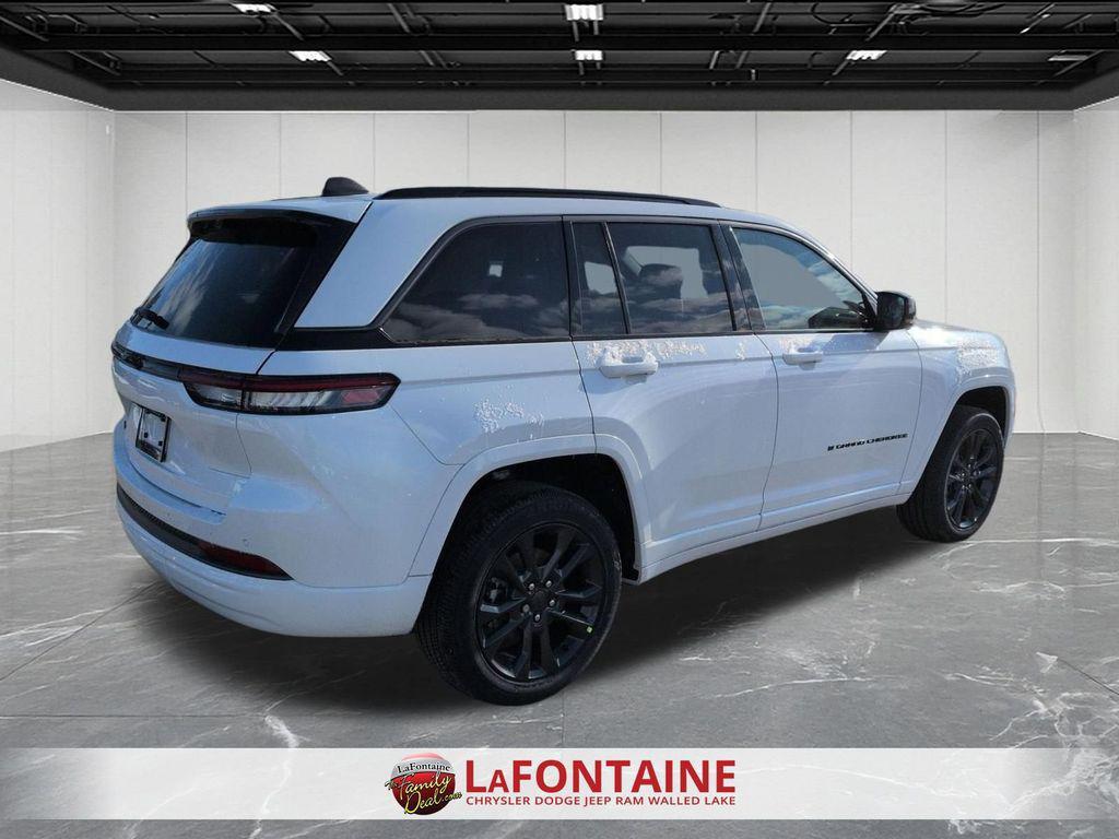 new 2026 Jeep Grand Cherokee car, priced at $44,500