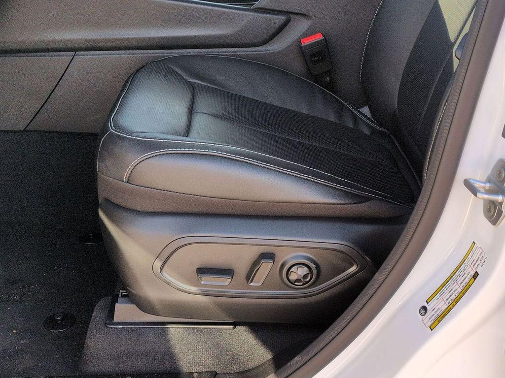 new 2026 Jeep Grand Cherokee car, priced at $44,500