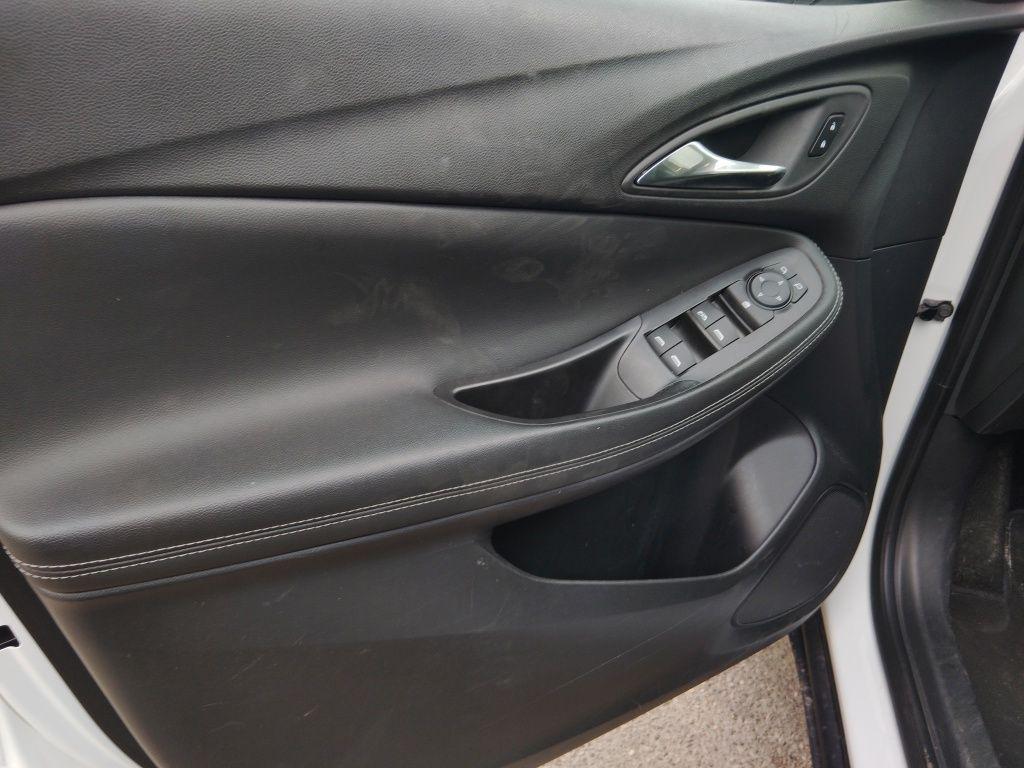 used 2025 Buick Encore GX car, priced at $21,969