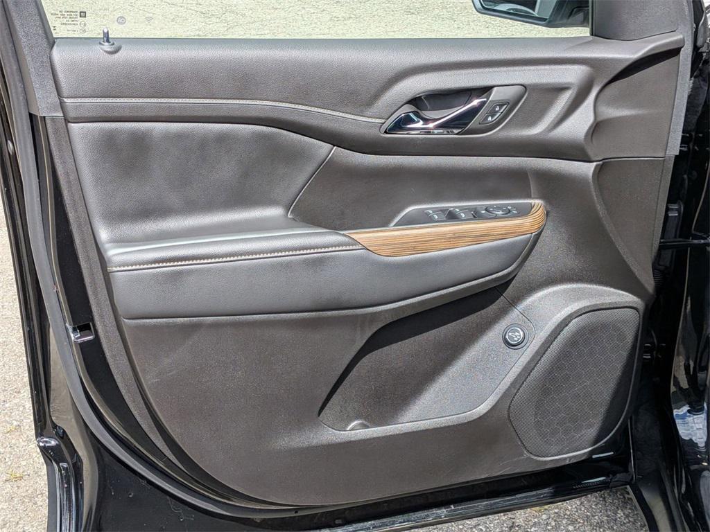 used 2023 GMC Acadia car, priced at $27,795