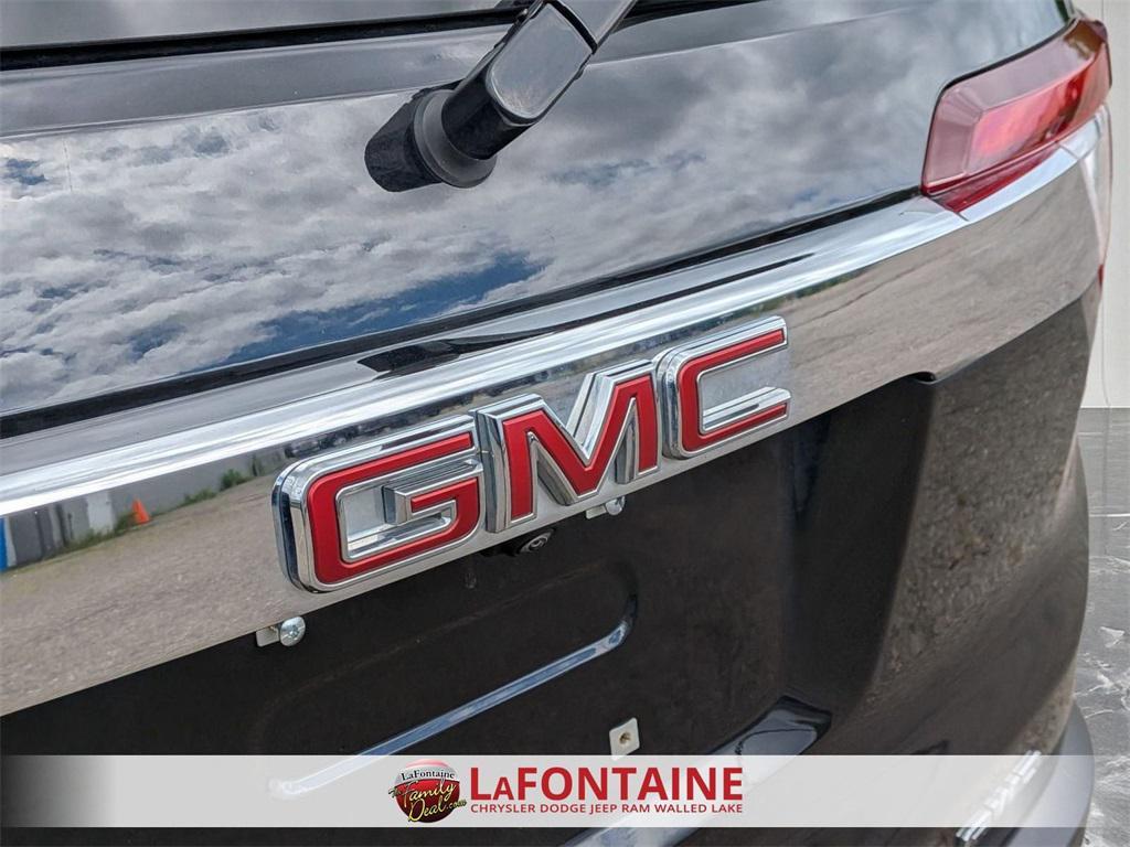 used 2023 GMC Acadia car, priced at $27,795