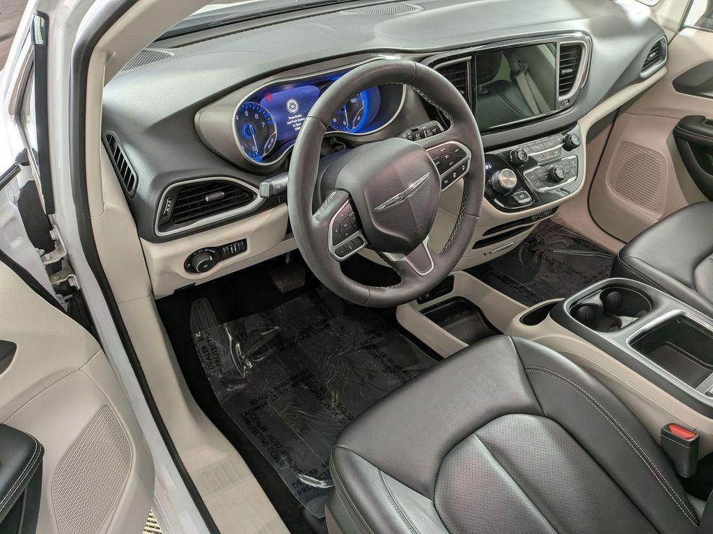 used 2024 Chrysler Pacifica car, priced at $25,850