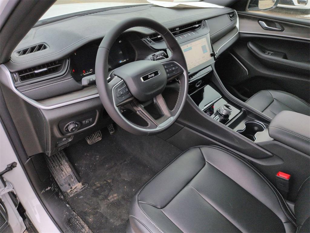 new 2026 Jeep Grand Cherokee car, priced at $44,474