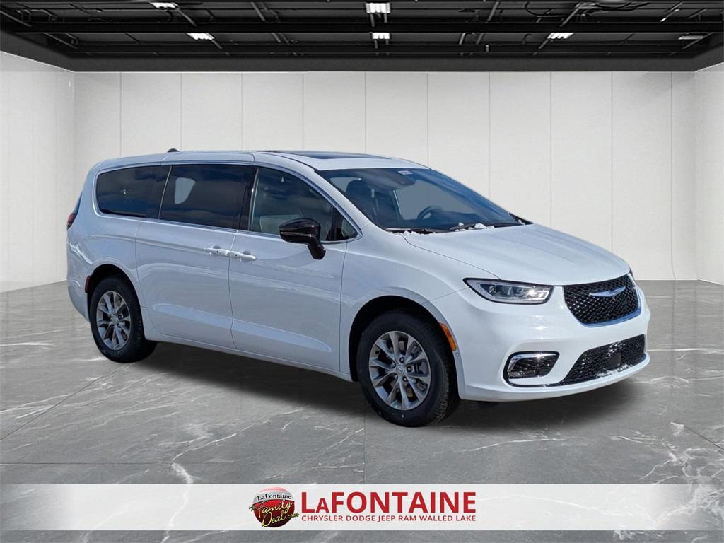 new 2026 Chrysler Pacifica car, priced at $47,204