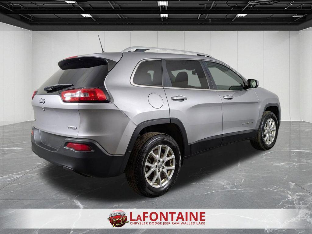 used 2016 Jeep Cherokee car, priced at $8,980