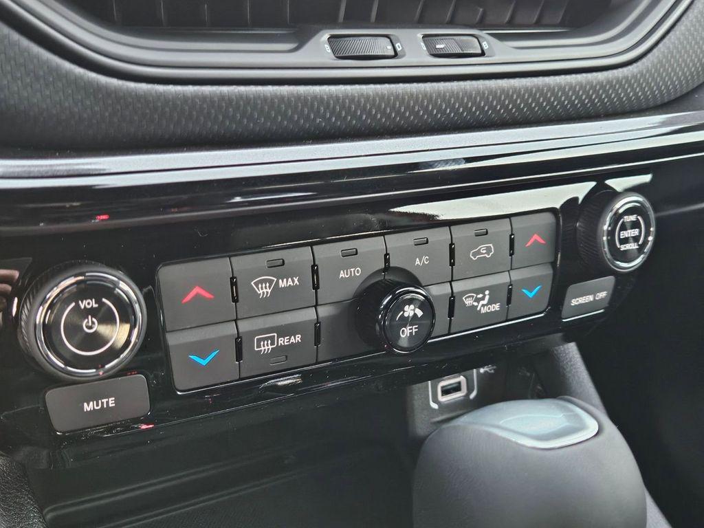 new 2026 Jeep Compass car, priced at $28,881