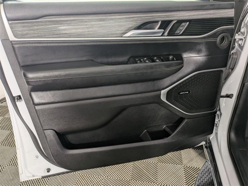 used 2024 Jeep Wagoneer car, priced at $40,990