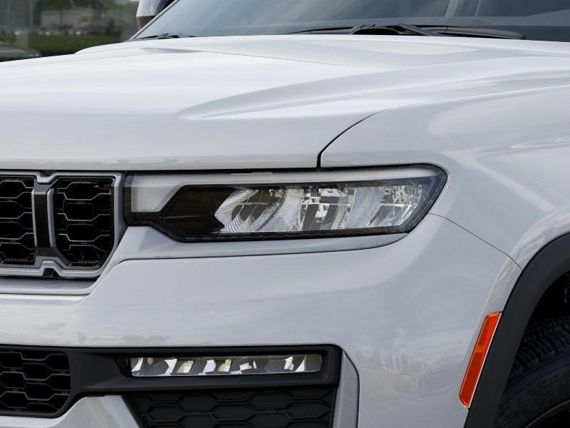 new 2026 Jeep Grand Cherokee car, priced at $46,336