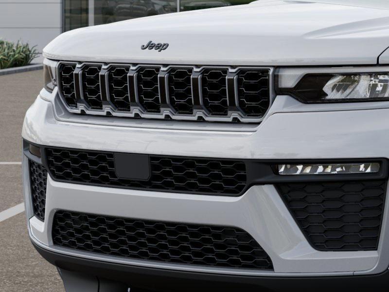new 2026 Jeep Grand Cherokee car, priced at $46,336