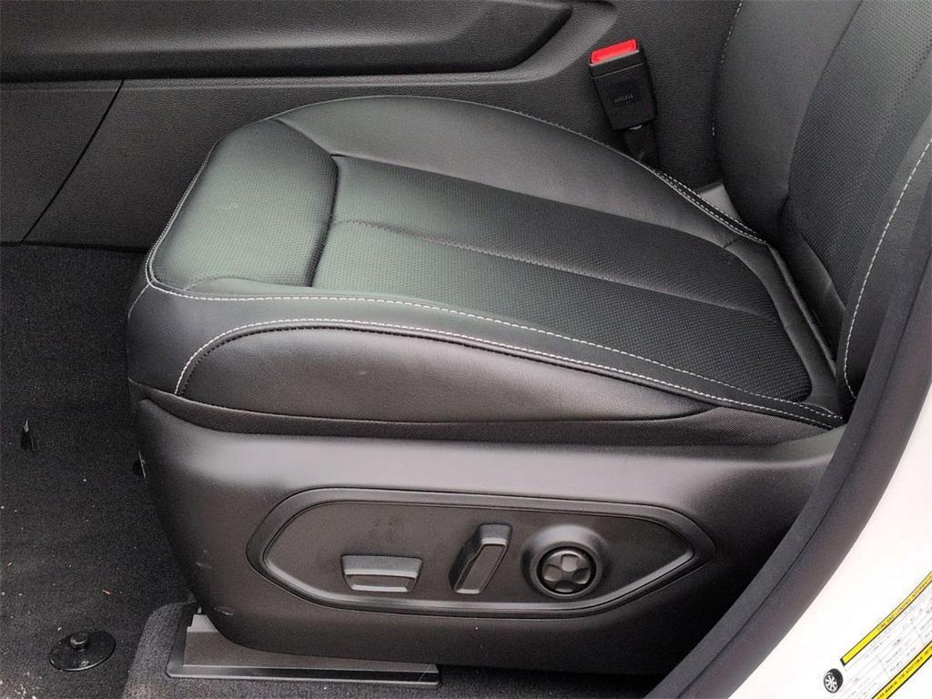 new 2026 Jeep Grand Cherokee car, priced at $46,456