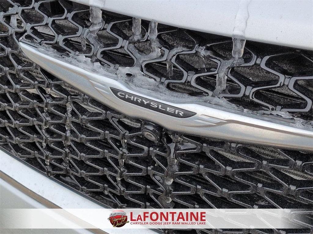 used 2022 Chrysler Pacifica car, priced at $31,800