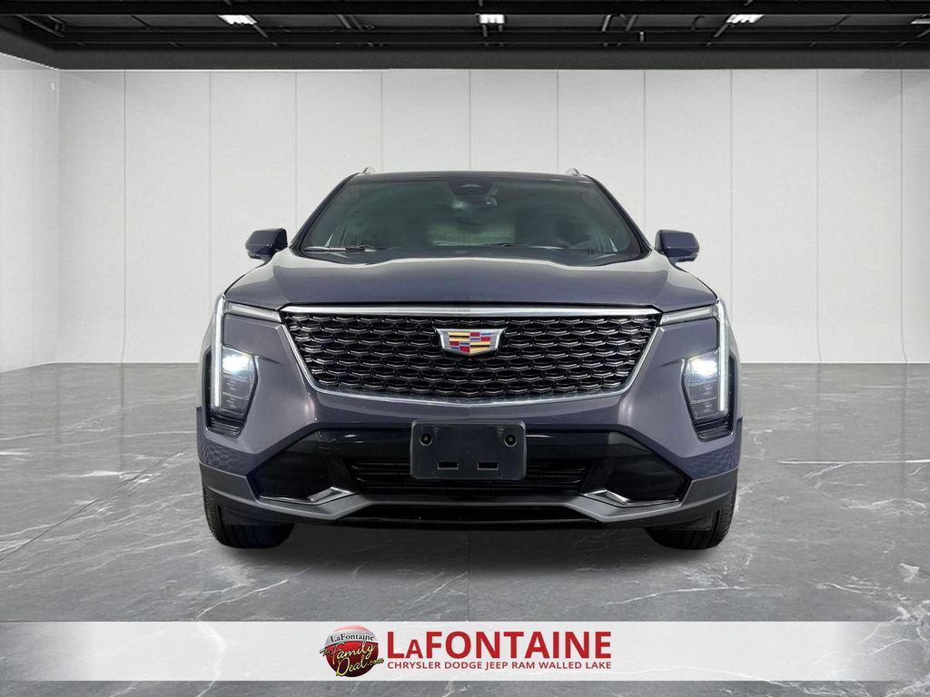 used 2025 Cadillac XT4 car, priced at $32,554