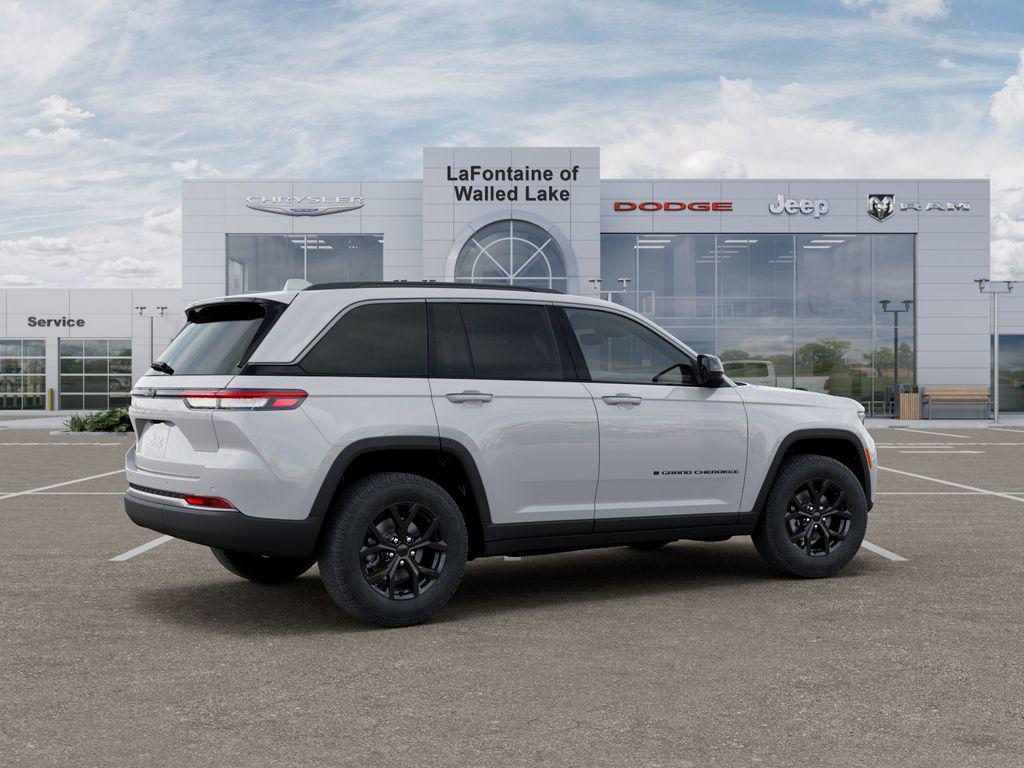 new 2026 Jeep Grand Cherokee car, priced at $49,394