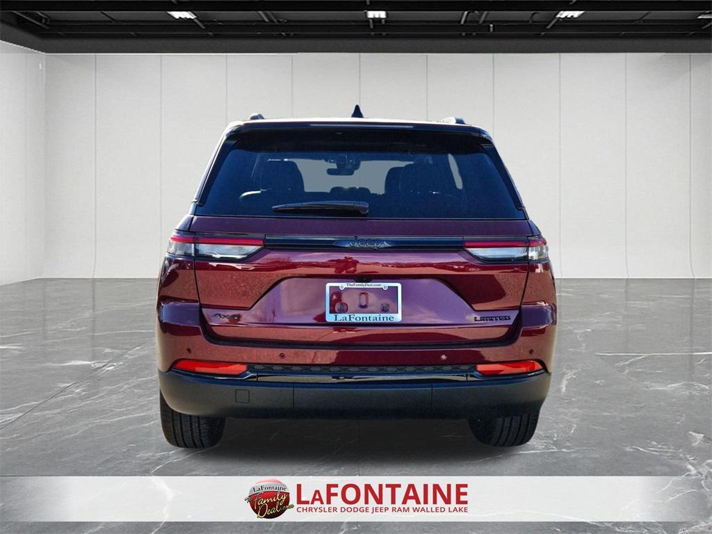 new 2025 Jeep Grand Cherokee car, priced at $41,954