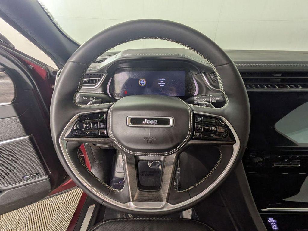 used 2023 Jeep Grand Cherokee car, priced at $38,285